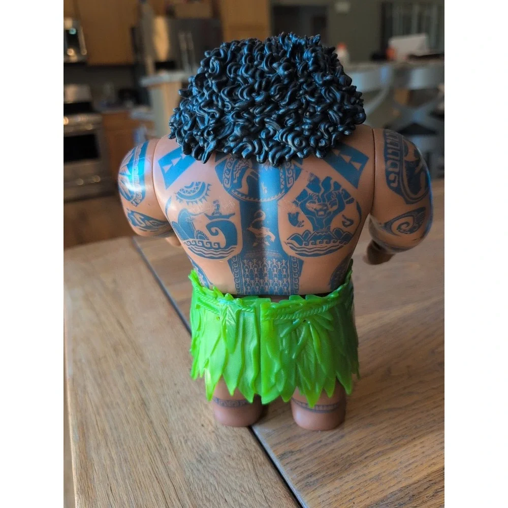 Disney Moana MAUI‎ 10.5 Inch Large Action Figure Doll Hasbro Great 2015